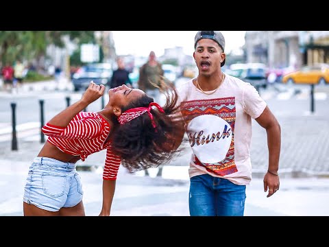 EXCELENT TIMBA CUBANA en La Habana - rumba salsa cubana