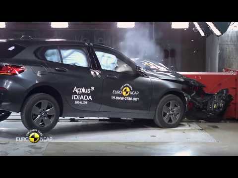 BMW 1 Series 2020  accident test