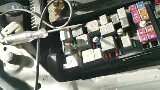 Pontiac G6 P1682 P0685 fuse block