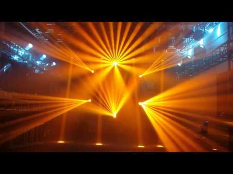 Rooney Stage Lighting -- beam 7R show room