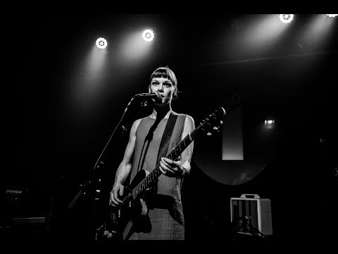 FULL CONCERT - RADIO 1 TRIXIE WHITLEY SESSIE