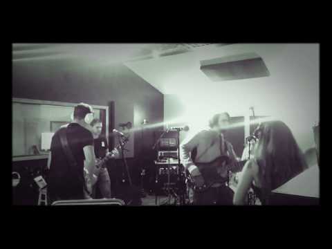 Thumbnail for "Hindsight" Highway 4 (Behind-The Scenes) by Paramore, Foo Fighters