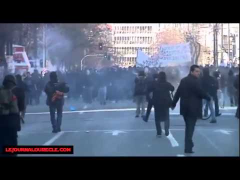 Grèce  Explosion de colère au cours dune grève générale contre laustérité  20 Fév  2013