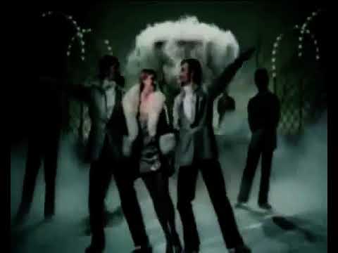 KTO TAK ŁADNIE KRADNIE -  MUZ SEWERYN KRAJEWSKI -SŁ AGNIESZKA OSIECKA