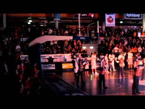 04.03.2011 Mitteldeutscher Basketball Club - EWE Baskets Oldenburg introduction