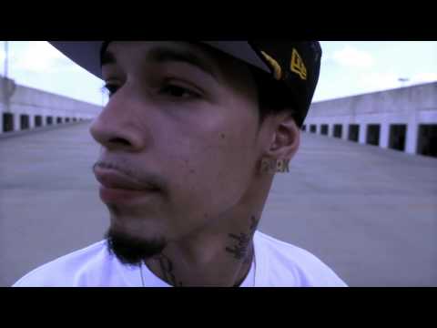 Young Flak feat  Lu Sky "So Fly"