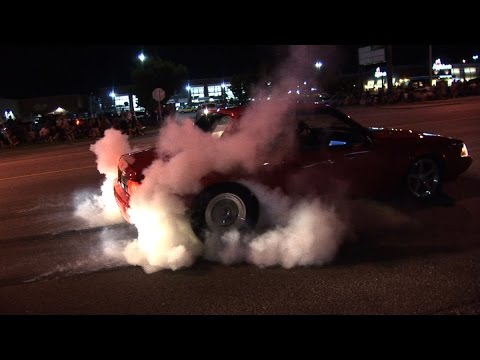Street BURNOUTS, Cruise Night ANTICS - Fall Street Machine Nationals