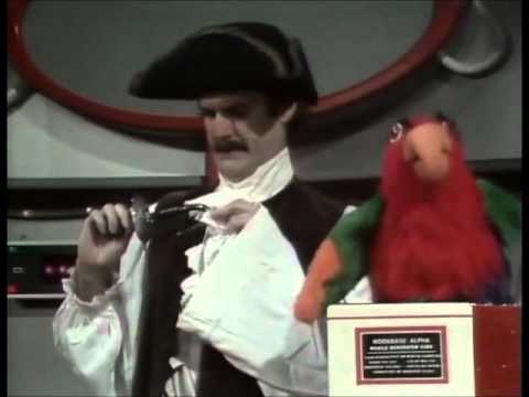 Best Of Muppet Show (Deutsch) - John Cleese in Schweine im Weltall