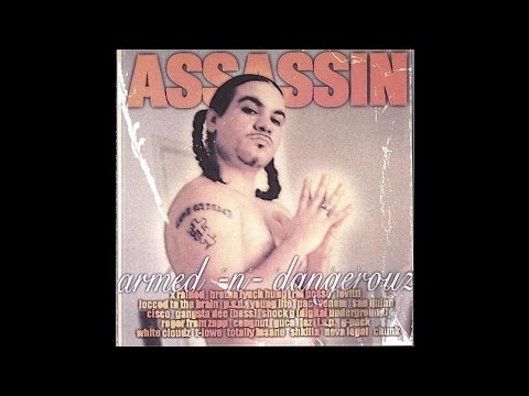 18 Gangsta Funk (That's What It Is) feat. Gangsta Dee The Mad Bitch, Shock-G of Digital Underground,