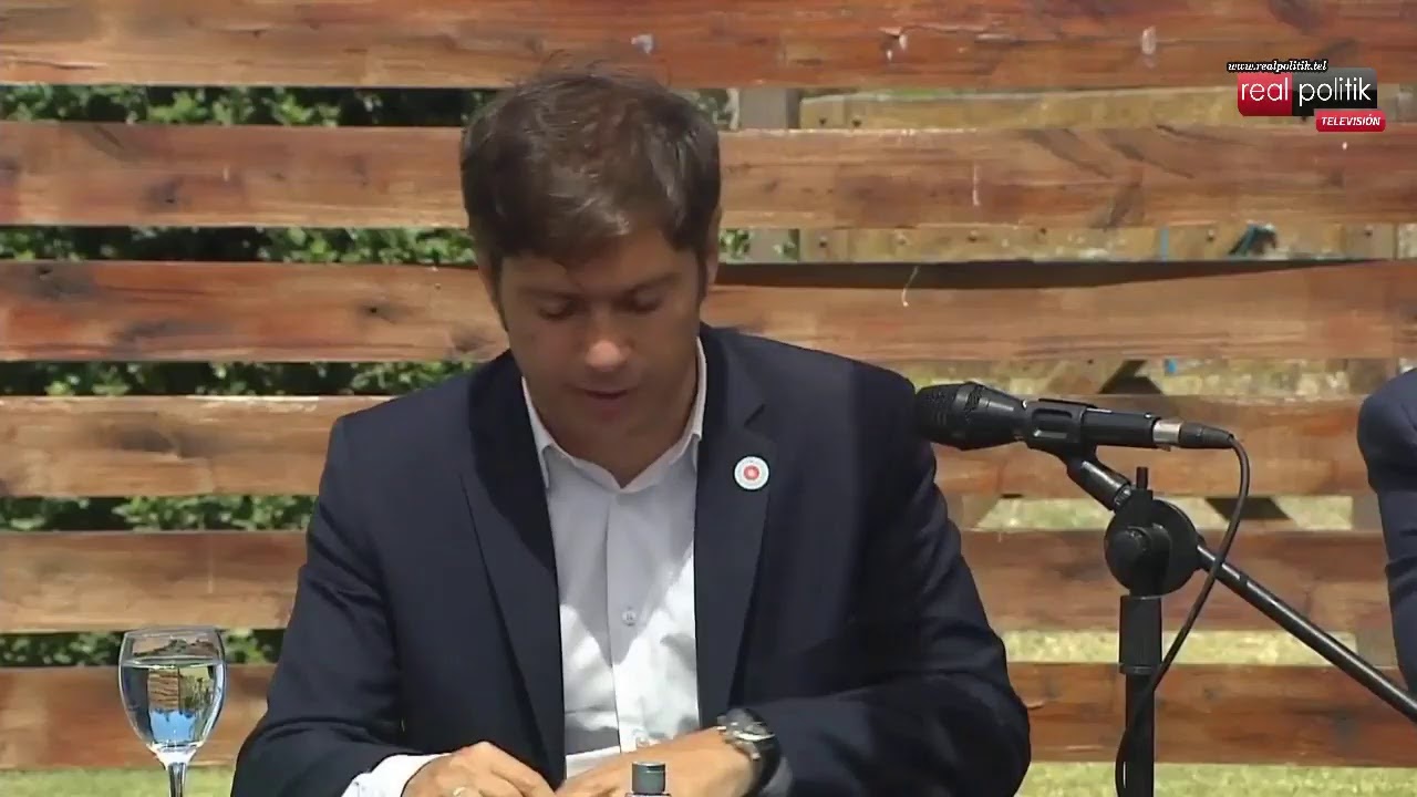 Kicillof, desde Miramar: "La provincia está derrotando una campaña antivacuna de miedo y sabotaje"