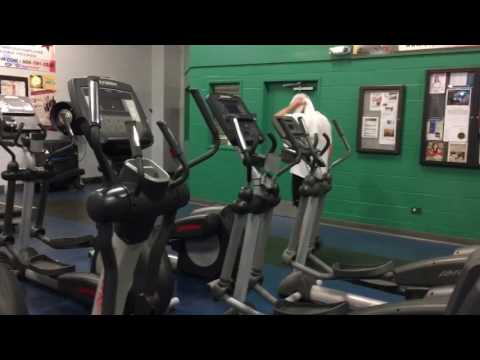 Obama at Kaneohe marine base gym