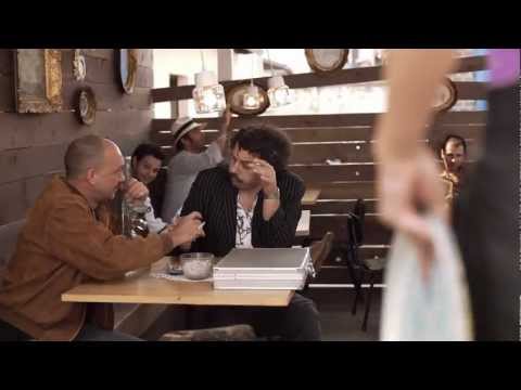 Svi na pod! - Lopovska (HD)