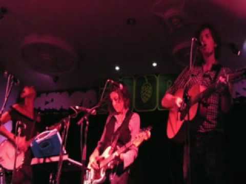 Po' Girl / JT & The Clouds - Fever Dream (Live At The Hop - 26/05/10)