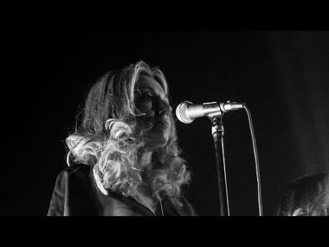 Love letters ( Cover )