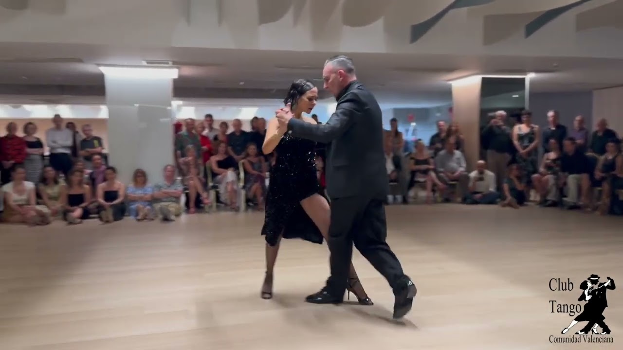 Joe Corbata & Lucila Cionci  4;  XXI Encuentro Club Tango Comunidad Valenciana 11/10/24
