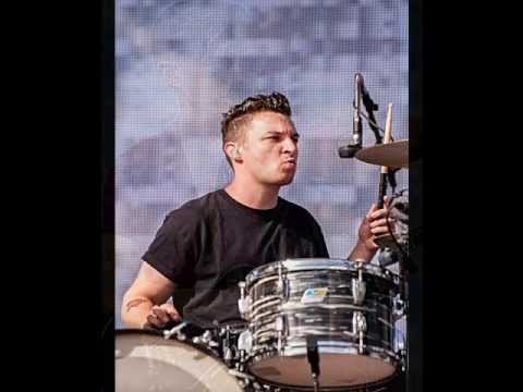 Arctic Monkeys Mad Sounds - New Song - AM5