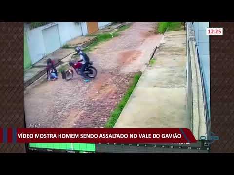 Vídeo mostra trabalhador sendo assaltado na Vila Gavião 06 01 2021