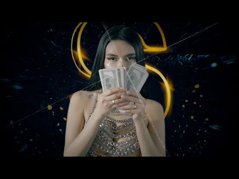 Al Auacay and Queen Manica Money