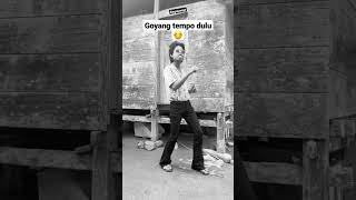 Download lagu Berulang ulang kali telah ku katakan #shorts #short #shortsvideo #shortvideo mp3