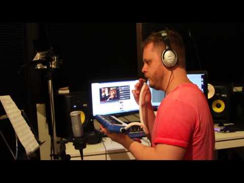 The best Dance music from 2000 on the melodica.