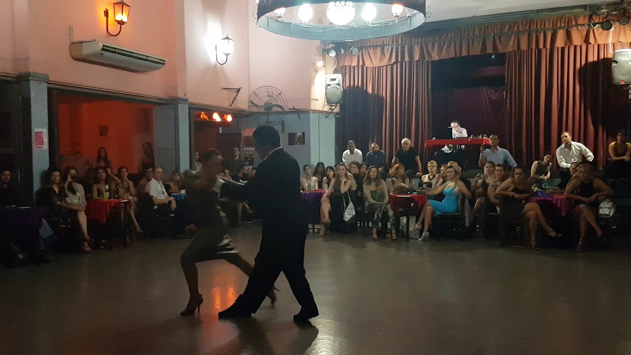 SABRINA y RUBEN VELIZ en Viva La Pepa! Milonga (2/4)