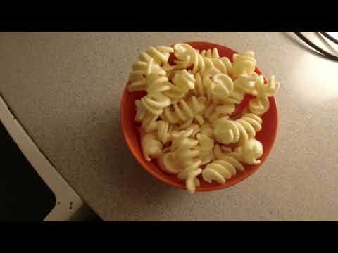 MongoTV_9444 -Del 1-Spiser CHIPS og DRIKKER Kold SAFTEVAND i 30 Grader VARM STUE Tirsdag Eftermiddag