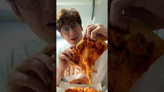 Download lagu British Guy Ranks Korean Dominos Pizza! mp3
