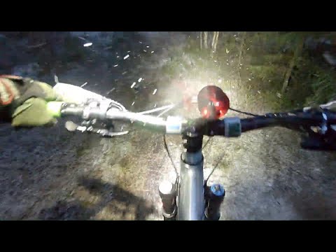 06.04.2021 Downhill during Snowstorm at Nylendeåsen