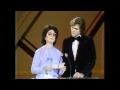 Crystal Gayle Wins Top Female Vocalist - ACM Awards 1980