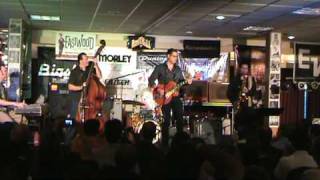 Jay Hardtke & the Galaxy of Stars Play Deke Dickerson's Guitar Geek Festival '09 - Intro & Nashville Swell