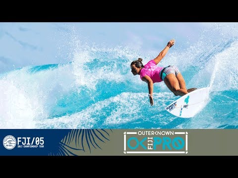Defay vs. Conlogue vs. Hamilton - Round Three, Heat 1 - Outerknown Fiji Women's Pro 2017