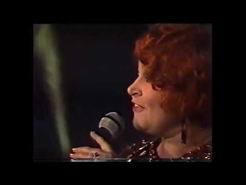 Violeta Tomovska & Makedonski merak - Aj zasvirete mladi momcinja (Folk hit 1990)