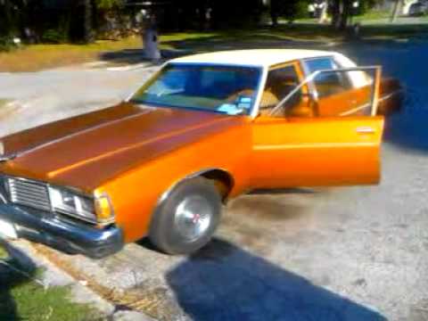 BOX CHEVYZ- 78 PONTIAC CATALINA