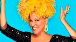 Bette Midler - Mele Kalikimaka - Hawai&#39;i