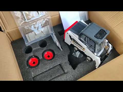LXY RC 1/14 skid steer loader "bobcat s450" Unboxing