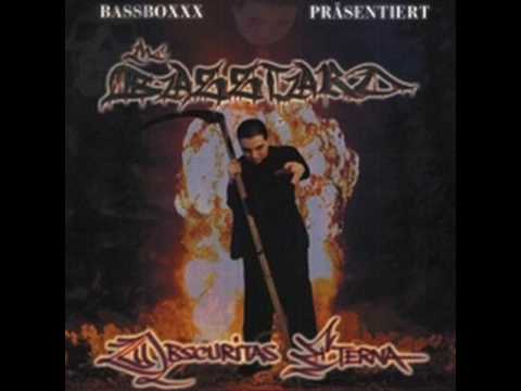 Mc Basstard feat. Tony D - Niemand kennt unsere Namen