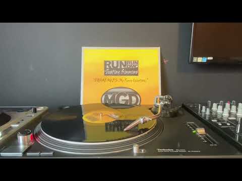 Run DMC feat. Justine Simmons-Praise my DJs