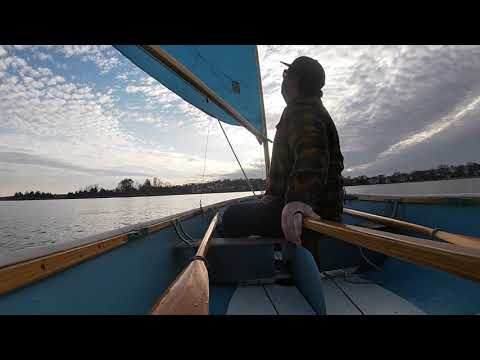 Sailing a Dyer Dow in Hingham Harbor