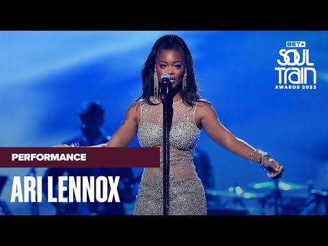 Ari Lennox Shines In Performance Of "Waste My Time" | Soul Train Awards '22