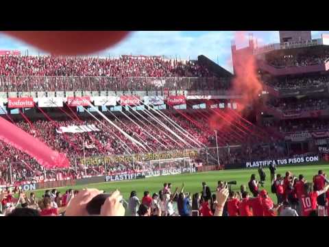 "Independiente 0 - Racing 2 | Rojo, yo te persigo" Barra: La Barra del Rojo • Club: Independiente