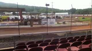 preview picture of video 'Bedford Speedway Three State Flyers Late Models 5-28-2012'