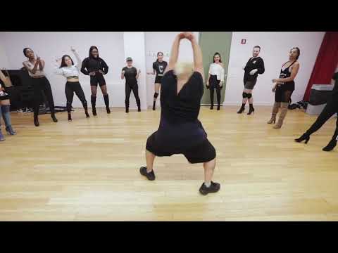 #tootthatwhoawhoa by A1 feat PC