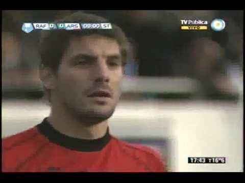 Atajada de Guillermo Sara a Pablo Lugüercio Rafaela 0 Arsenal 0