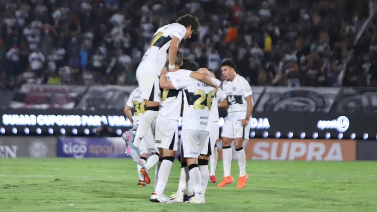 Olimpia vs Nacional Asunción Highlights