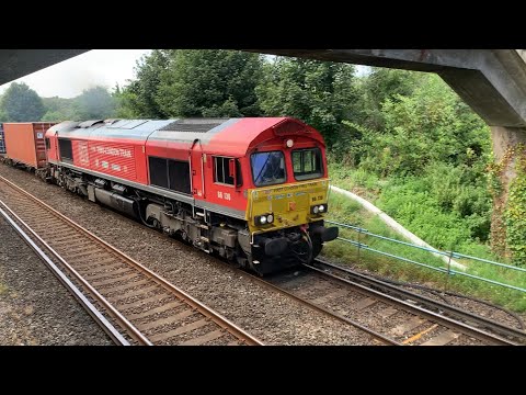 Class 66 | 66136 ‘Yiwu - London Train’ | DB Cargo UK
