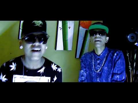 Emece Look x Solo One /Me Llama/video official/