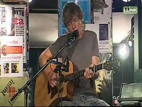 Inger Hansen - Still don't know @ Desmet Live