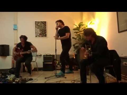 Dead Guitars - Heaven 7 (5/5 live acoustic @ Coffeemania Utrecht 18.7.2015)