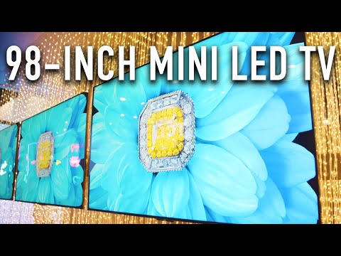 TCL QM8 Mini LED TV Hands On: Watch Out, Samsung!