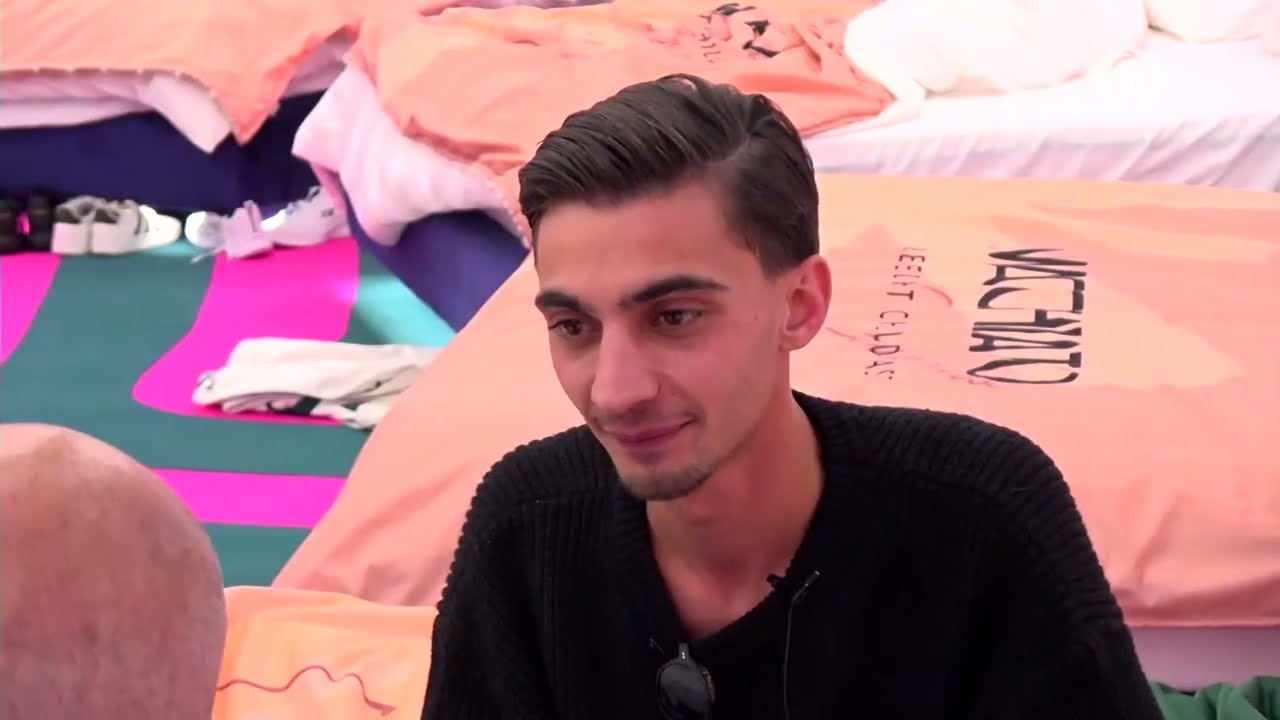 “Thashë ma gjeti pikën e dobët”/ Vijon diskutimi mes Ilrit dhe Juxhinit